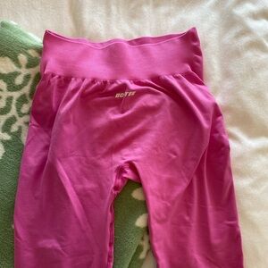 Bo+Tee Pink Leggings